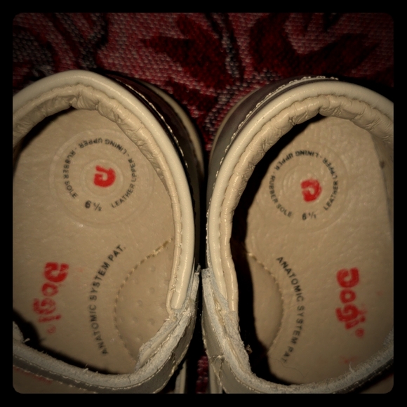 Little Girl Shoes Taupe in Color - Picture 5 of 6